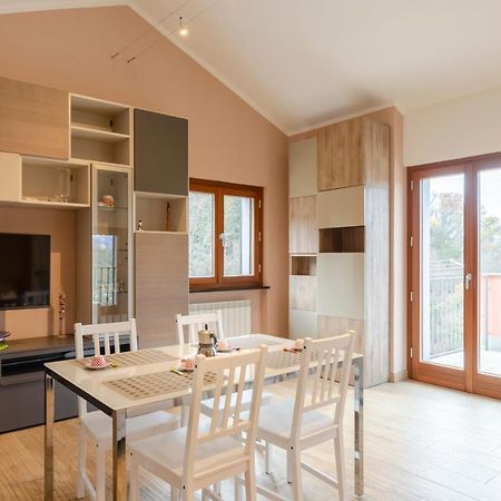 Altido Splendid Flat With Terrace & Magnificent View Apartman Breccanecca Kültér fotó